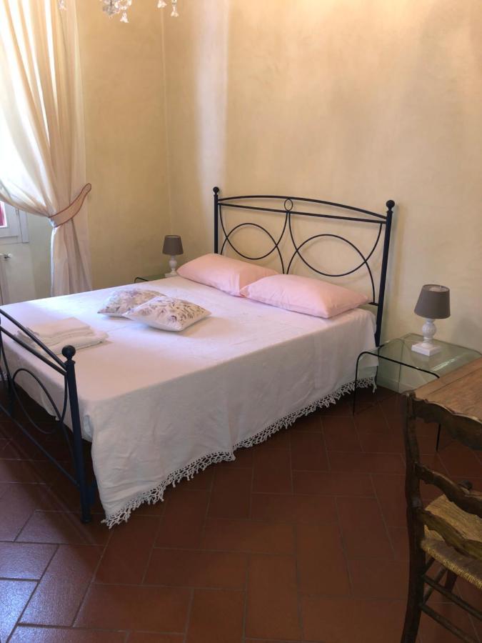 דירות איסאו Antica Casa Fenaroli מראה חיצוני תמונה