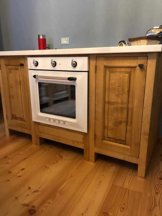 דירות איסאו Antica Casa Fenaroli מראה חיצוני תמונה