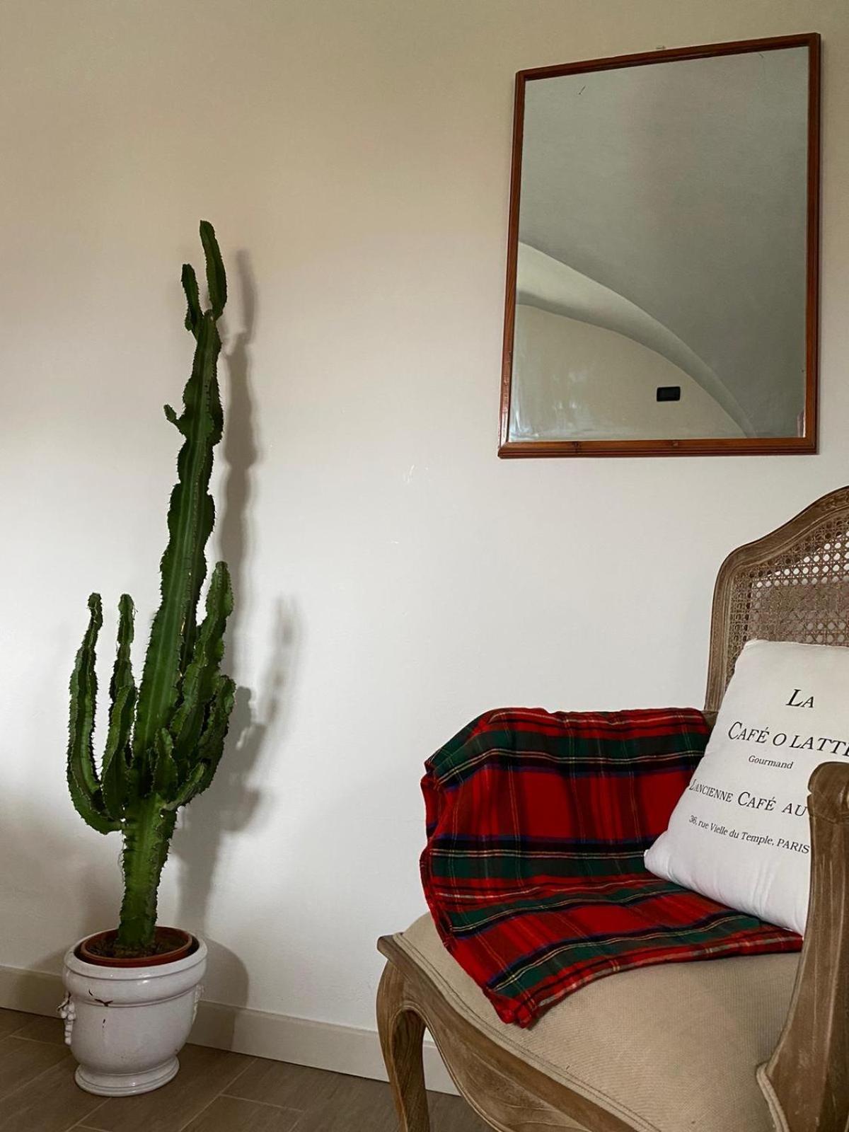 דירות איסאו Antica Casa Fenaroli מראה חיצוני תמונה