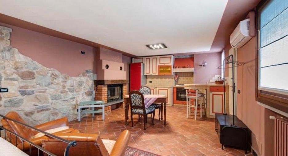 דירות איסאו Antica Casa Fenaroli מראה חיצוני תמונה