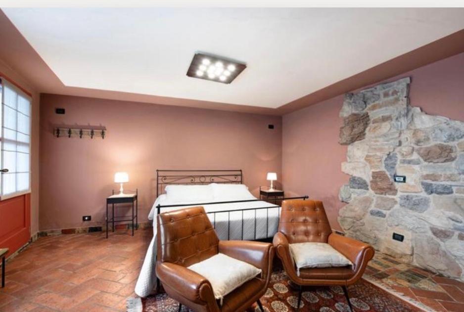 דירות איסאו Antica Casa Fenaroli מראה חיצוני תמונה