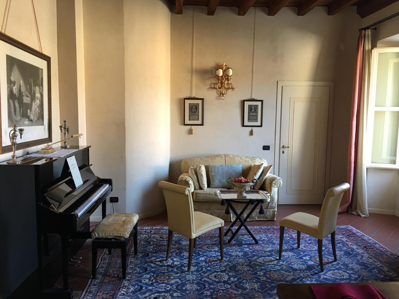דירות איסאו Antica Casa Fenaroli מראה חיצוני תמונה